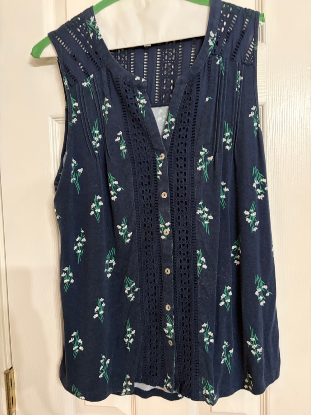 Daniel Rainn Navy Floral Crochet-Trim Sleeveless Button Tank